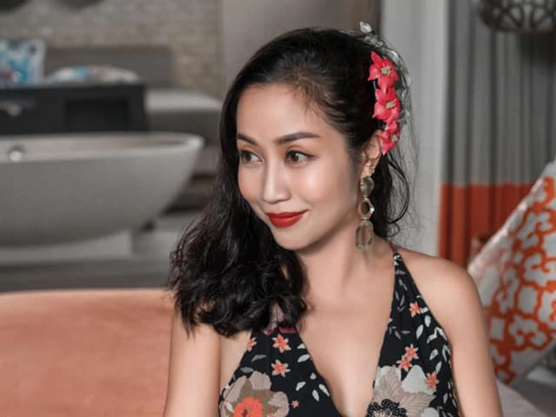 3 lần sinh nở, U40 Ốc Thanh Vân vẫn gợi cảm vô đối