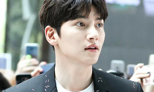 Nam thần xứ Hàn được minh oan trong vụ bê bối Seungri là ai?