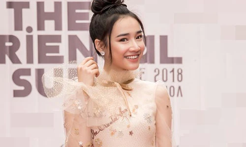 Nhã Phương tươi rói giữa ồn ào Trường Giang thừa nhận thích Nam Em