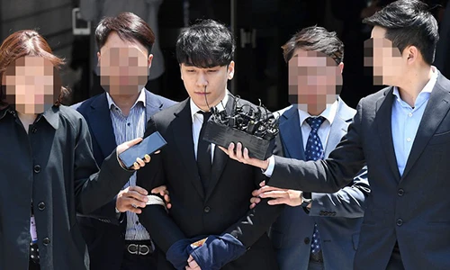 Ngoài mua dâm, Seungri vừa bị trói còn vướng loạt cáo buộc này