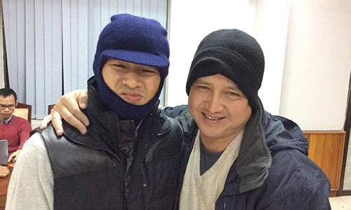 Êkíp Táo quân 2016 tập luyện giữa tiết trời rét mướt