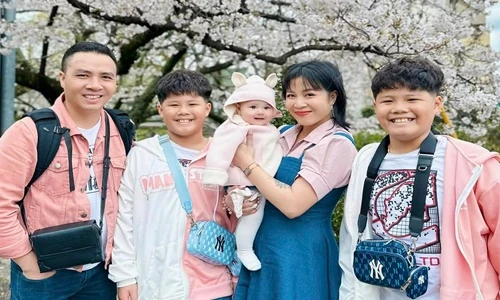 Tổ ấm bao người phát ghen của Hoàng Linh “Chúng tôi là chiến sĩ”