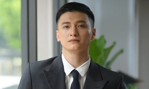 Trước ồn ào vay nợ 200 triệu, Huỳnh Anh vướng vô số lùm xùm