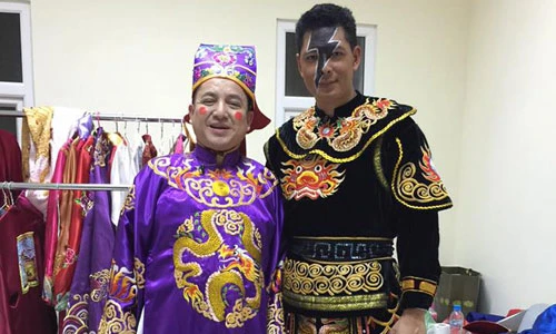 Siêu mẫu Bình Minh bất ngờ tham gia Táo quân 2016