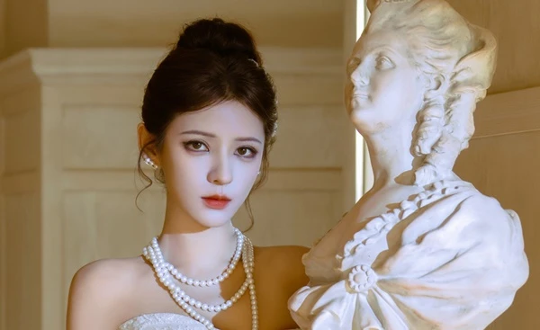 "Búp bê màn ảnh" Trương Dư Hi khiến khán giả sợ hãi