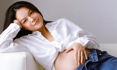 Phạm Quỳnh Anh diện style lộ bụng bầu... nhìn thấy mê 