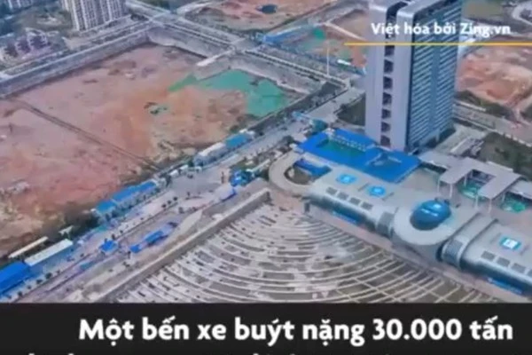 Video: Kỷ lục di chuyển tòa nhà 30.000 tấn ở Trung Quốc