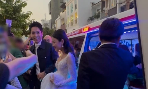 NSX “Âm dương lộ” vướng ồn ào dùng xe cứu thương chở diễn viên