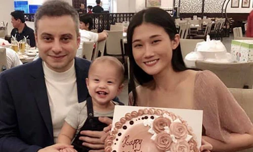 Soi tổ ấm của Kha Mỹ Vân sang Dubai sống cùng chồng Tây