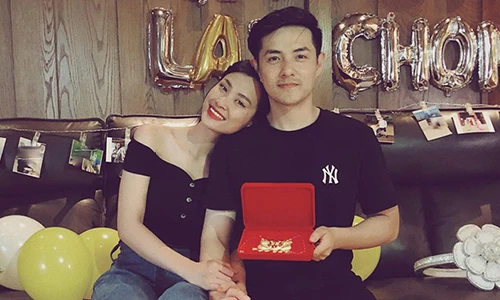 Rộ tin Đông Nhi - Ông Cao Thắng cưới vào tháng 11 tại Phú Quốc