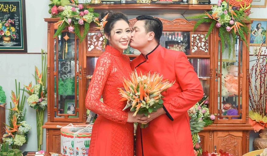 Chồng doanh nhân Hoa hậu Đặng Thu Thảo vừa đính hôn là ai?