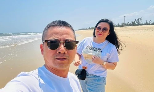 “Nóc nhà” quyền lực của đạo diễn “Đại gia chân đất”