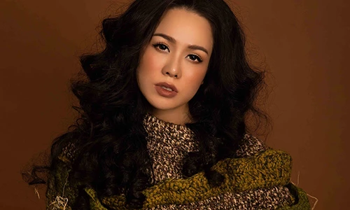 Ngắm Nhật Kim Anh đẹp lạ khi hóa cô gái du mục