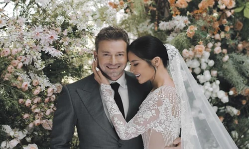 Mối quan hệ “mẹ chồng nàng dâu” của Minh Tú trước đám cưới