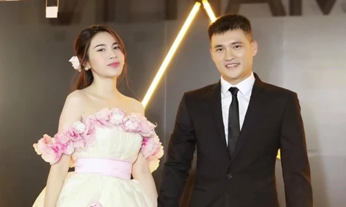 Công Vinh lên tiếng về tin đồn ly hôn Thủy Tiên