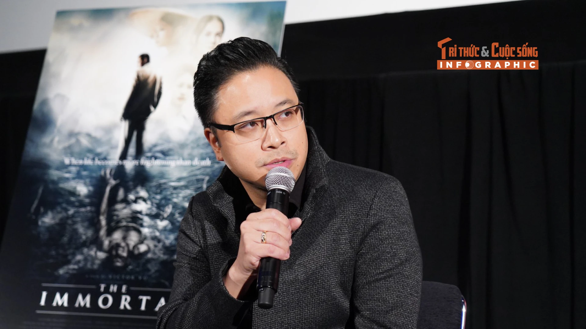 [INFOGRAPHIC] Đạo diễn Victor Vũ tài năng, hôn nhân viên mãn