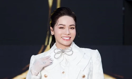 Nhật Kim Anh giàu “khủng”, tình duyên lận đận