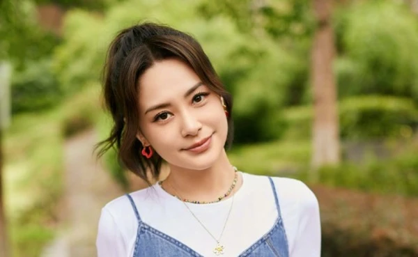 Cuộc đời đầy biến động của mỹ nhân hàng đầu showbiz Hoa ngữ