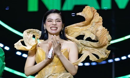 Thị phi mang tên Lệ Quyên vụ cướp lời MC