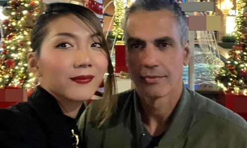 Siêu mẫu Ngọc Quyên hẹn hò bạn trai Tây dịp Giáng sinh ở Mỹ