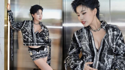 "Em xinh say hi" Pháo xuất hiện với giao diện "slay hết nấc"