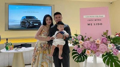  Quang Hải mua xe tiền tỷ động viên vợ "sinh một đội bóng"