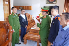 Khởi tố nhóm đối tượng thô bạo với phụ nữ mang thai tại Quảng Trị