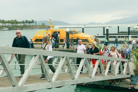 Đón hàng triệu lượt khách dịp Tết Dương lịch, nhiều địa phương 'bội thu'