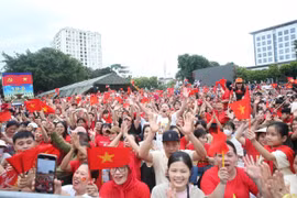 Từ 30/8, bắt đầu trao quà 100.000 đồng cho công dân nhân dịp 2/9