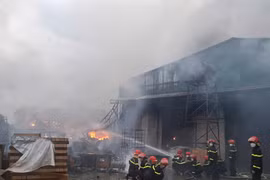 Chi tiết vụ cháy xưởng phế liệu khiến 5 người tử vong