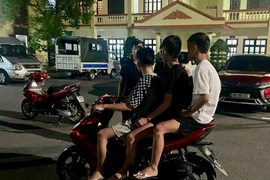 Nhóm thanh, thiếu niên ở Hải Phòng đua xe, xịt hơi cay trên đường