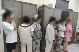 Hưng Yên đột kích Karaoke Venus, phát hiện 18 đối tượng dương tính ma tuý