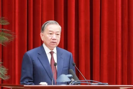 Thông báo Hội nghị lần thứ hai Ban Chấp hành Trung ương Đảng Khóa XIV