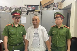 Bắt tài xế gây rối, xúc phạm cảnh sát ở Hưng Yên