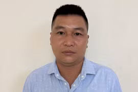 Trộm 64 triệu đồng trong xe Mercedez, đang nằm nghĩ tiêu gì thì bị bắt