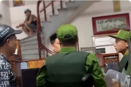 Khống chế đối tượng gây mất an ninh trật tự tại khách sạn ở Hưng Yên