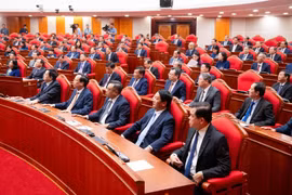 Hội nghị 13 thống nhất giới thiệu nhân sự Ban chấp hành Trung ương