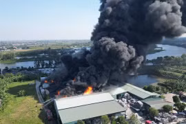 Cháy lớn tại Công ty Khôi Nguyễn ở Hải Phòng