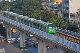Hanoi Metro kinh doanh tàu điện nhiều bất cập…vì sao?