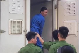 Bán gà lôi trắng lãnh 6 năm tù – luật sư bào chữa phiên sơ thẩm nói gì?