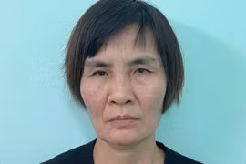 Người phụ nữ lấy đồ, hành hung nữ sinh ở Hà Nội bị xử lý thế nào?