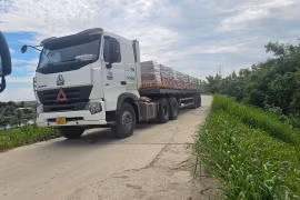 Sau đó rẽ xuống đường tỉnh 390.