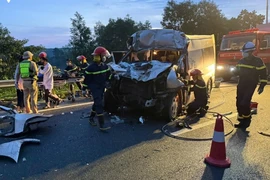 Điều tra nguyên nhân vụ tai nạn trên cao tốc khiến 13 người thương vong