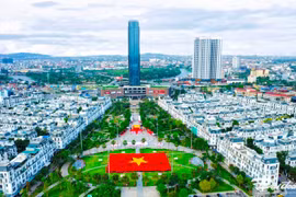 Sáng 30/6, công bố Bí thư, Chủ tịch các tỉnh, thành mới