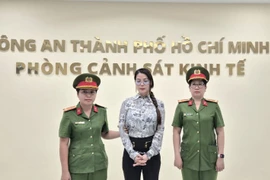 Diễn viên Trương Ngọc Ánh chiếm đoạt hàng ngàn lượng vàng thế nào?