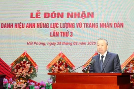 Tổng Bí thư dự Lễ đón nhận danh hiệu Anh hùng LLVTND của Quân chủng Hải quân