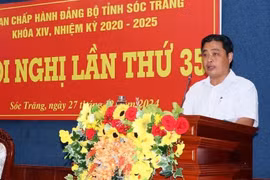 Cảnh cáo Ủy viên dự khuyết Trung ương Đảng Võ Chí Công