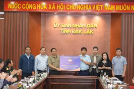 MTTQ Việt Nam tiếp tục phân bổ 150 tỷ đồng cứu trợ 4 tỉnh thiệt hại do bão lũ