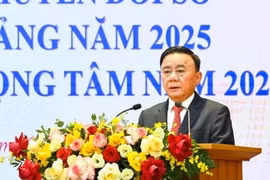 Ban Bí thư yêu cầu xác thực danh tính với người dùng mạng xã hội