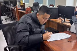 Làm rõ nhóm đối tượng lừa đặt cọc chạy quảng cáo khoảng 1,5 tỷ đồng